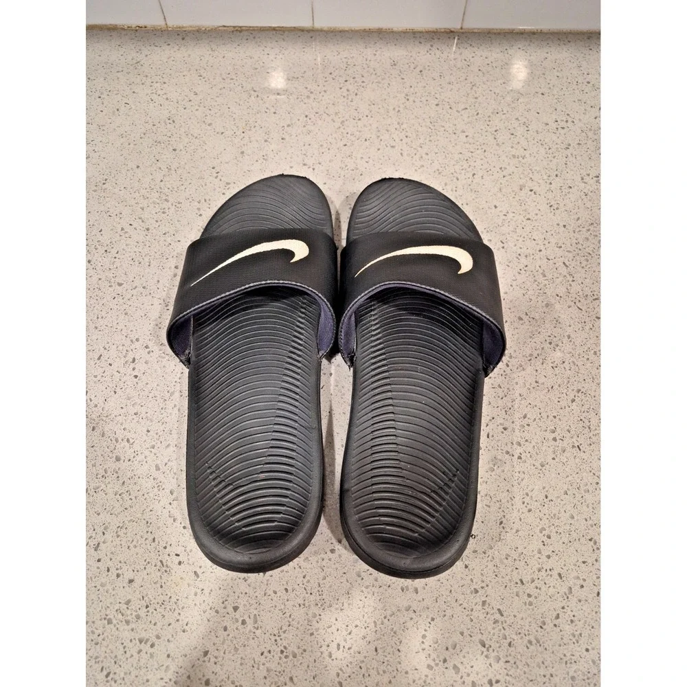 Nike Kawa Slides 819352-001 Black/White Size 9.5